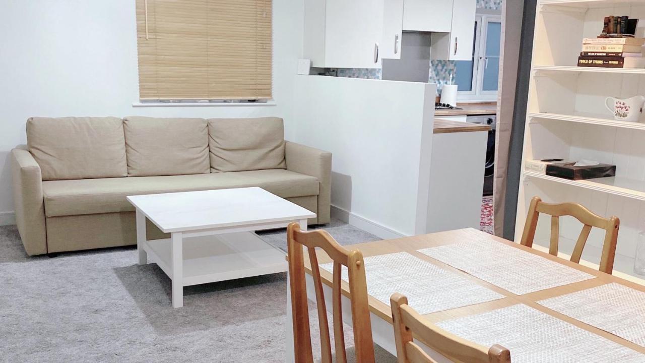 Entire Home: Bicester Village 10Min Walk Luaran gambar