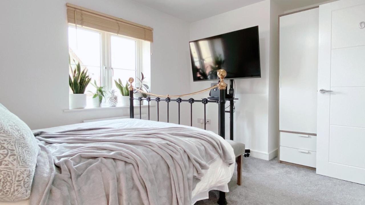 Entire Home: Bicester Village 10Min Walk Luaran gambar