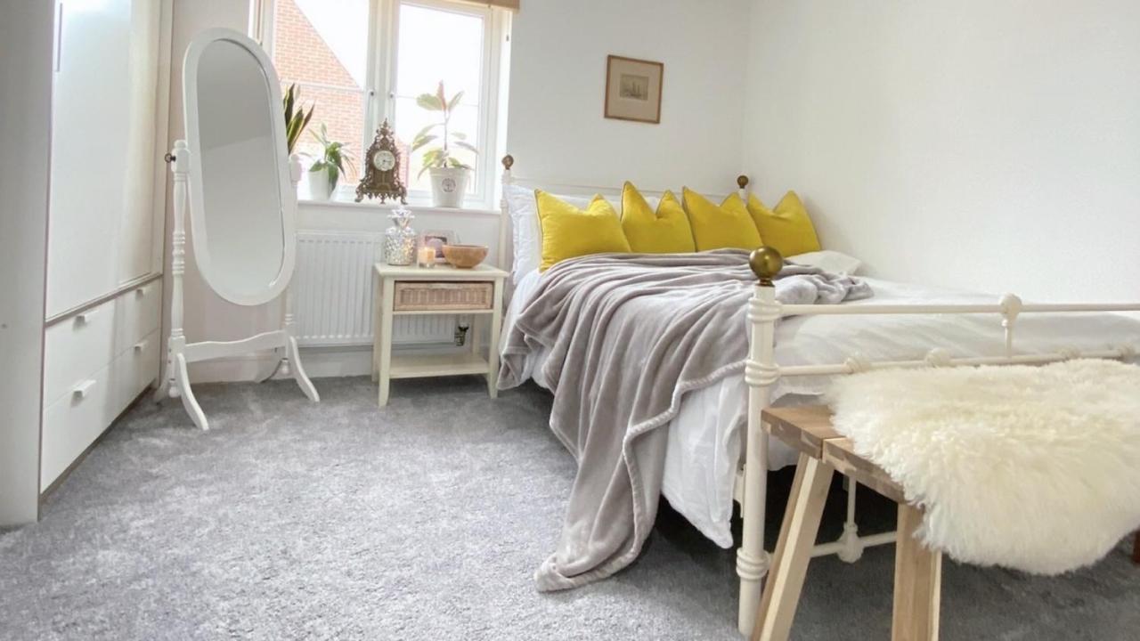 Entire Home: Bicester Village 10Min Walk Luaran gambar